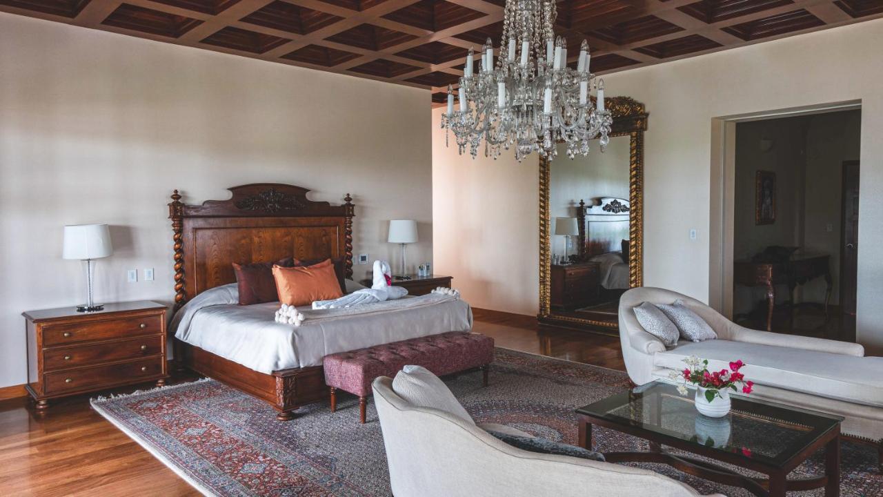 & Hacienda La Caravedo San Juan Bautista